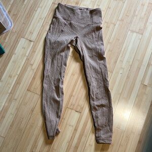 Gigi C workout leggings in beige/tan size s